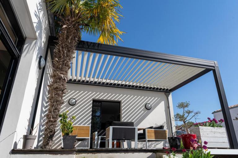 La pergola bioclimatique : confort et esthétique à Flassans-sur-Issole